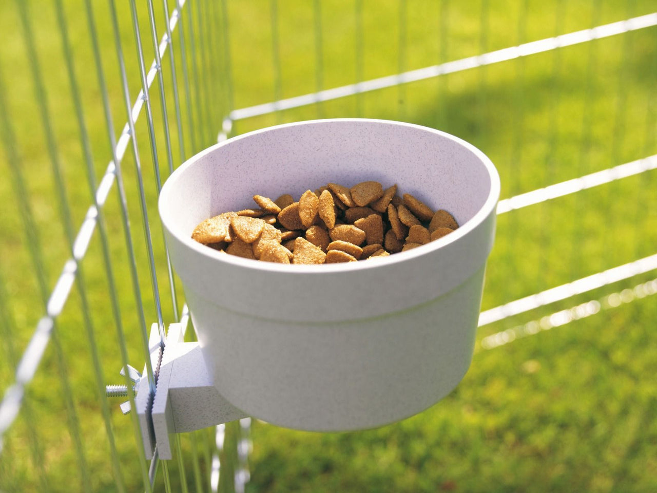 Savic Crock Cage Feeding Bowl - JUMBO