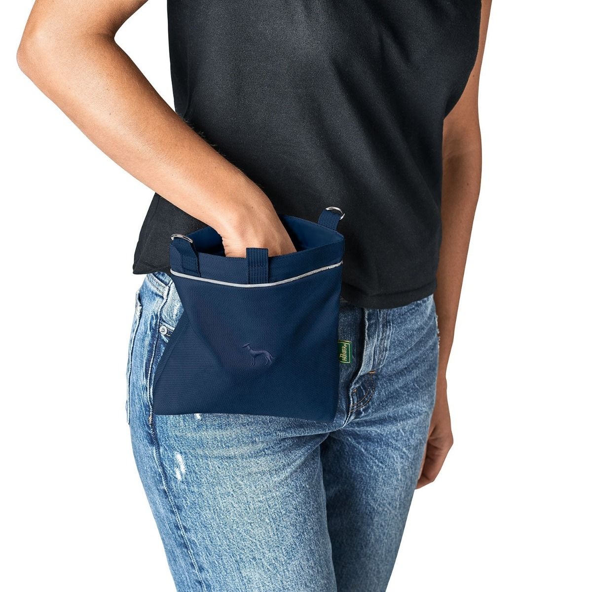Hunter Alva Snackbag with Shoulder Strap - Navy