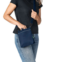 Hunter Alva Snackbag with Shoulder Strap - Navy