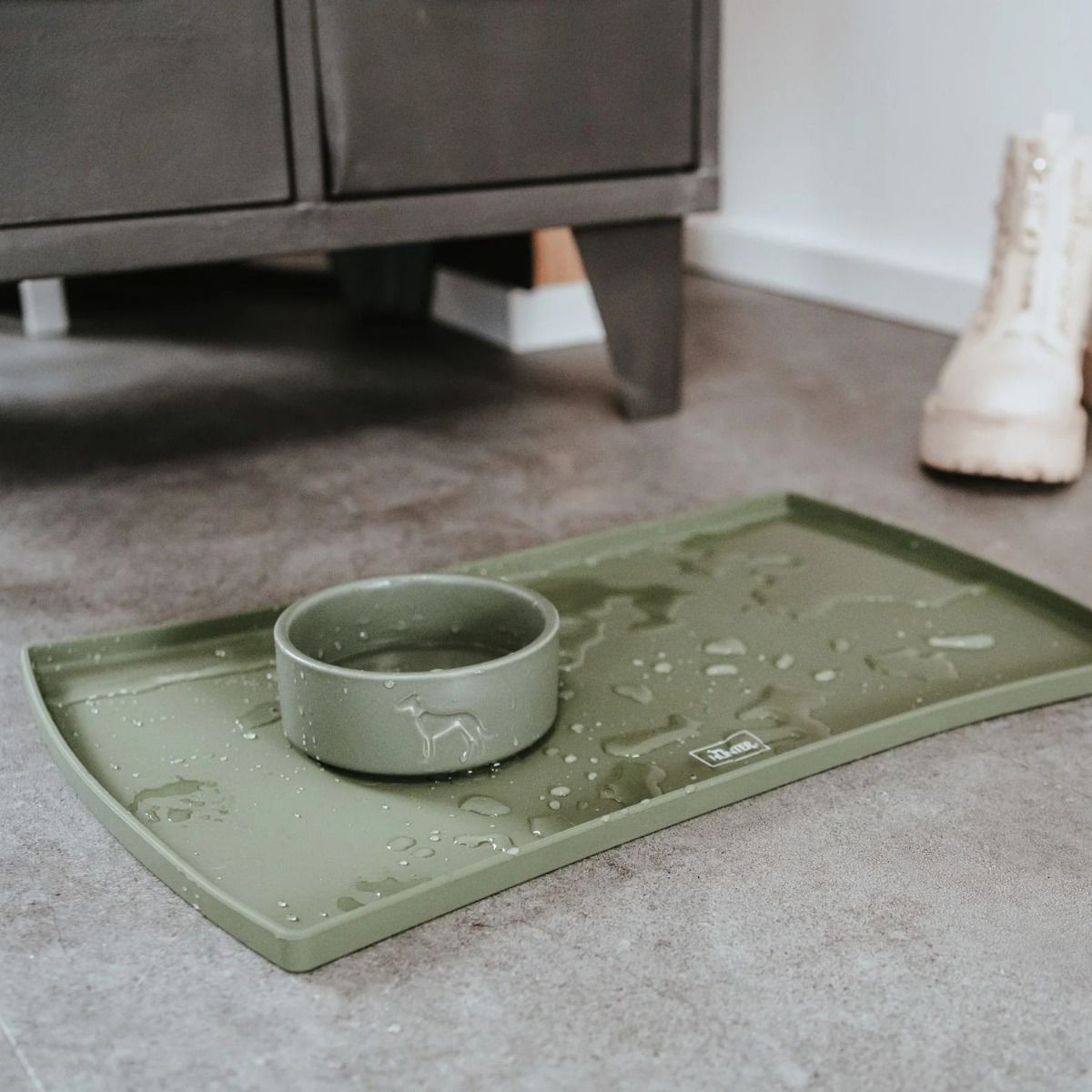 Hunter Food Bowl Base 48x30cm - Green