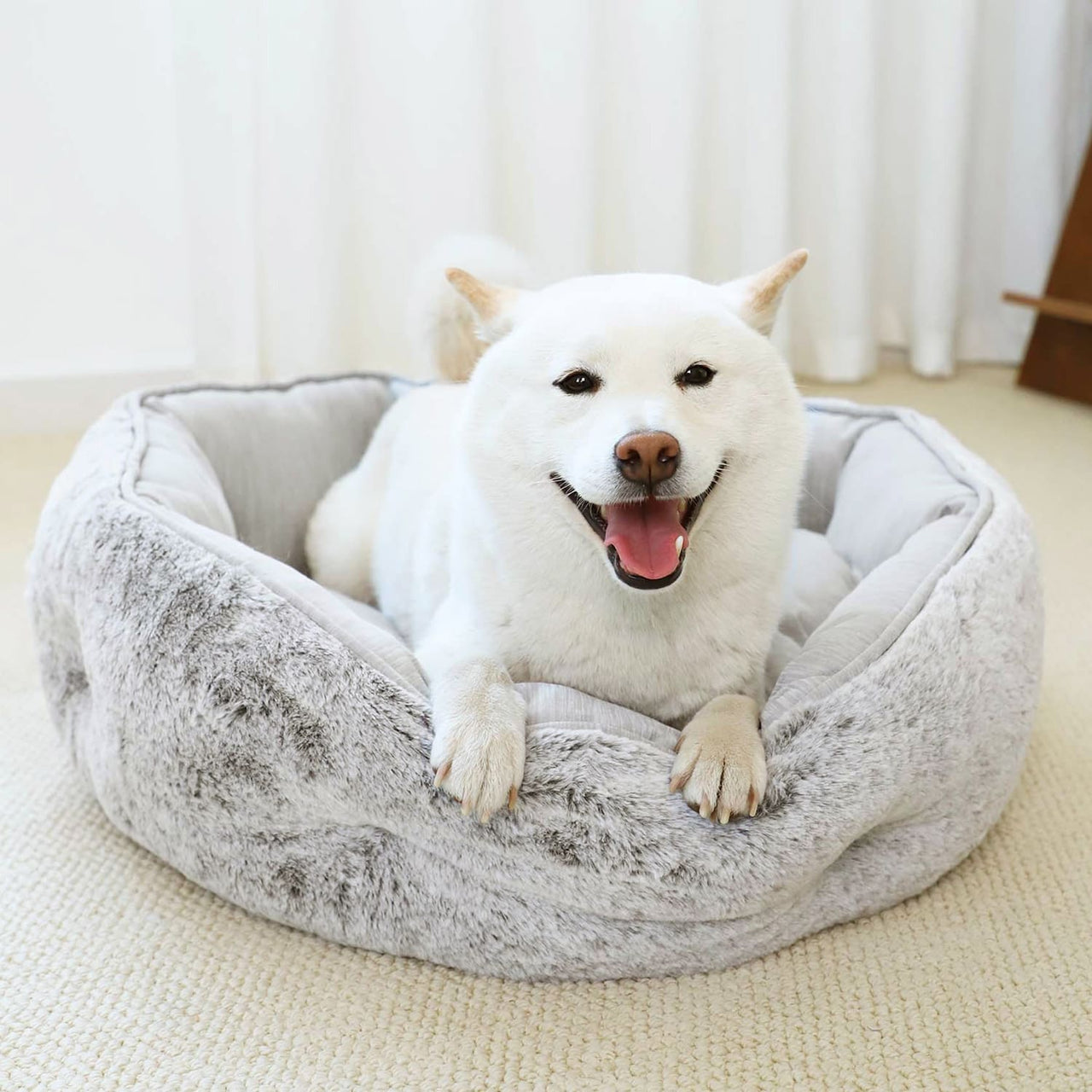 GiGwi Place Reversible Pet Bed – Ice Silk - large