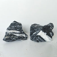 Thumbnail for Black & White Aurum Rock - Large / 23-28cm