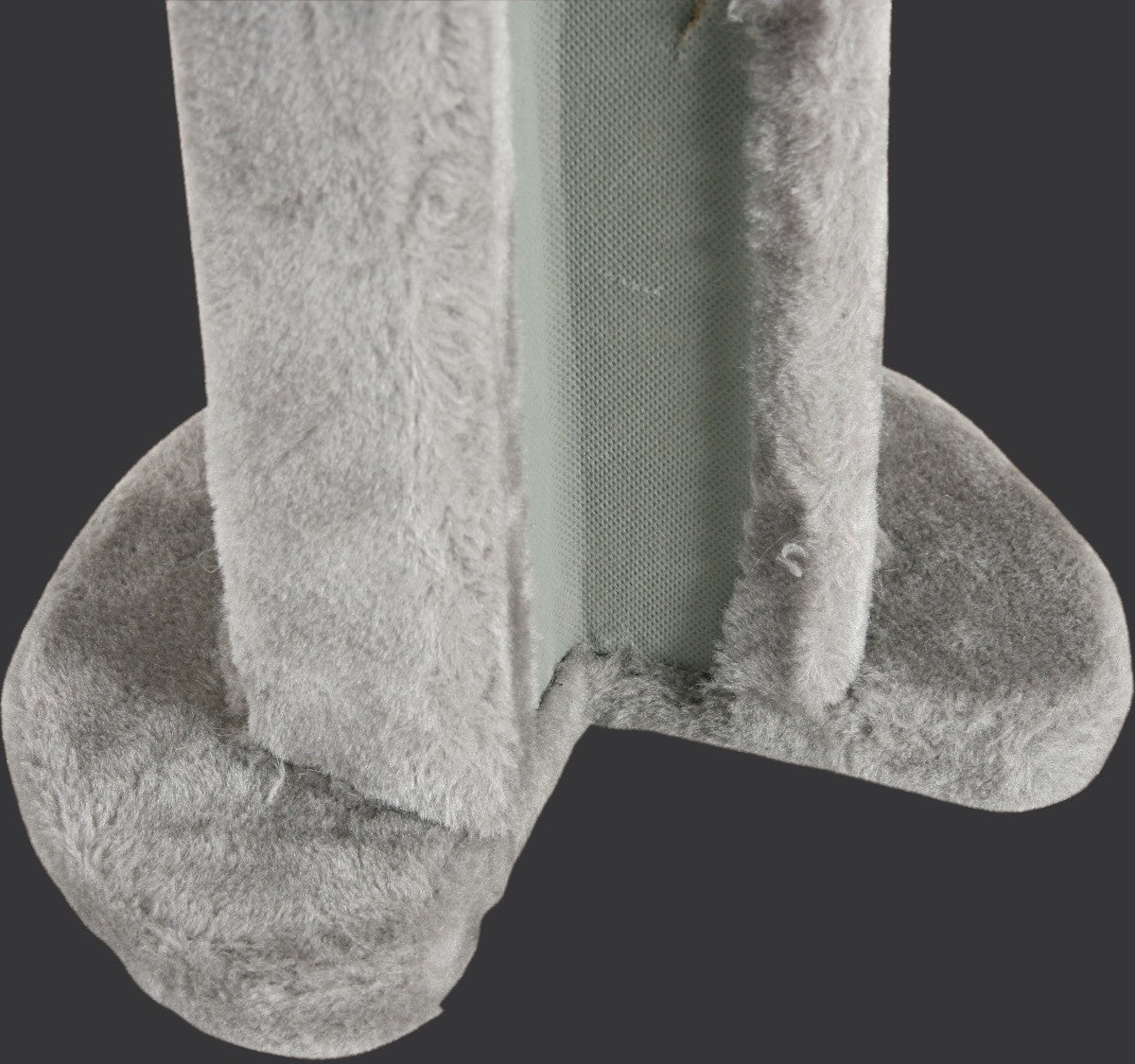 CORNER SCRATCHING POLE - GREY